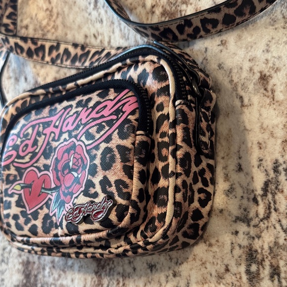 Ed Hardy Leopard Crossbody with Pink Rose & Heart Graphic - Picture 8 of 10
